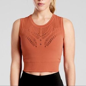 NWT ATHLETA Ujjayi Crop Workout Tank XXS/XS